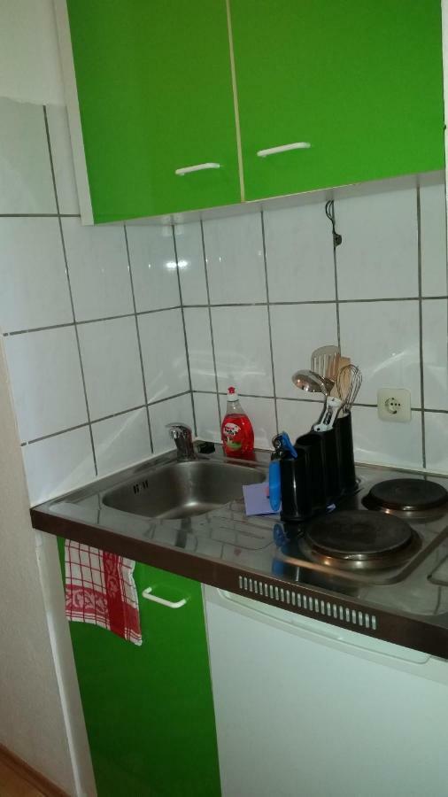 Apartament Universitaet *